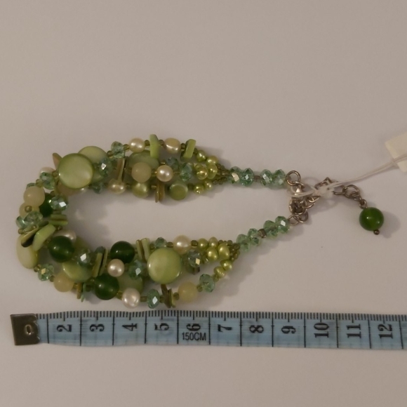 Lemon Quartz, Pearls & Mother of Pearls Bracelet - Picture 4 of 6